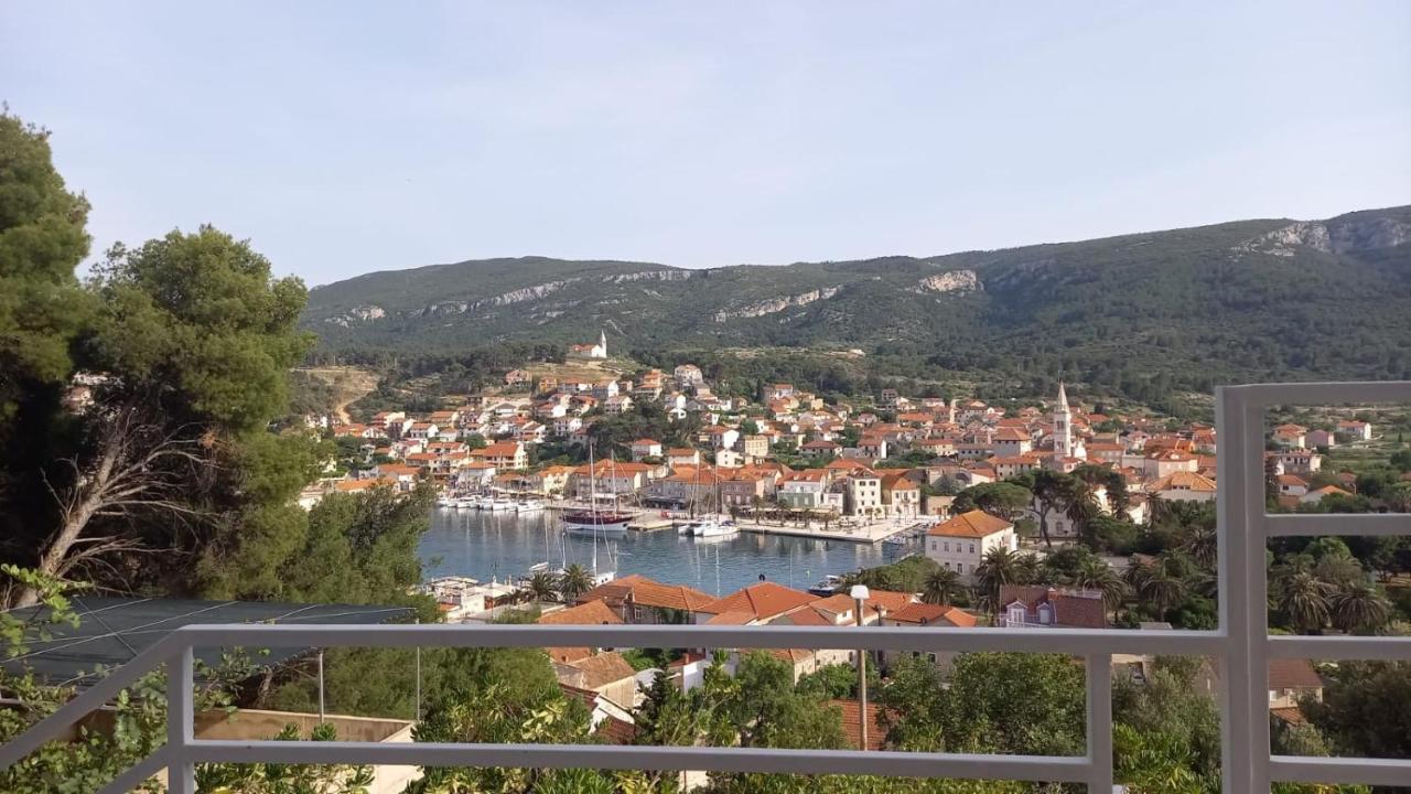 Apartman Marina Sa Parkingom Елса Экстерьер фото