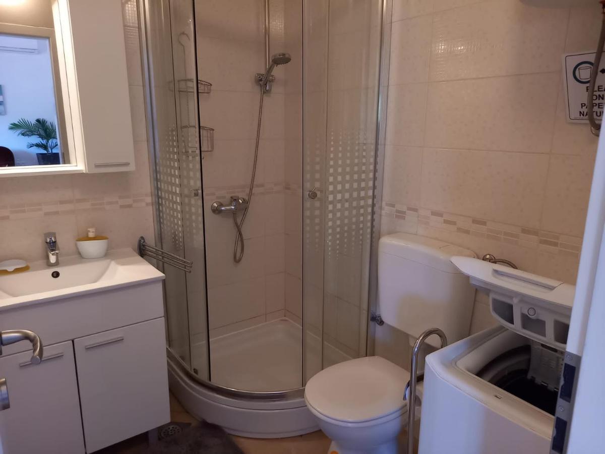 Apartman Marina Sa Parkingom Елса Экстерьер фото