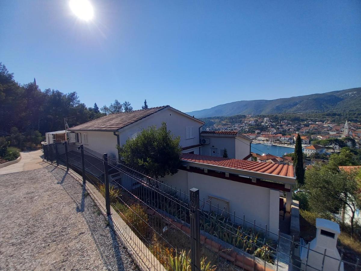 Apartman Marina Sa Parkingom Елса Экстерьер фото